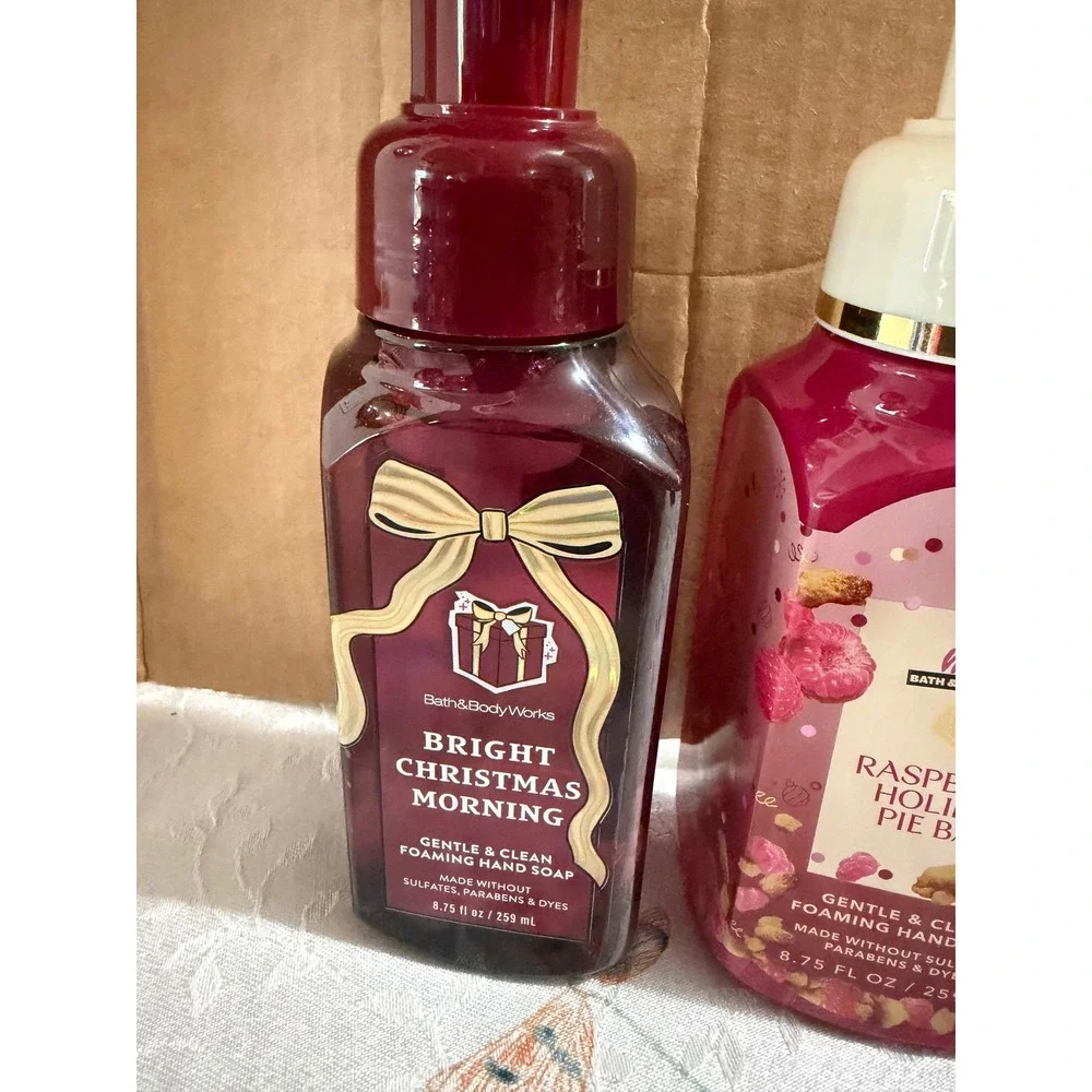 2 Bath & Body Works Bright Christmas Morning Raspberry Holiday Pie Hand Soap Set